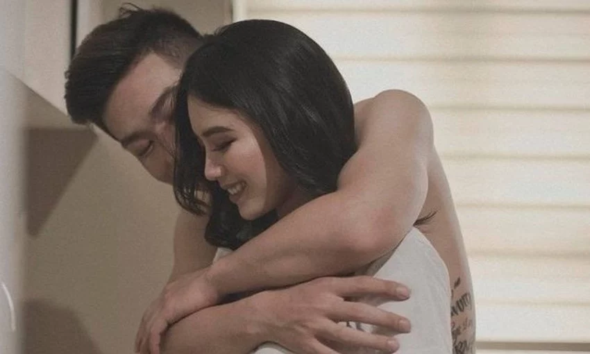 Bé gái 2k4 làm tình với bạn trai – Việt Nam