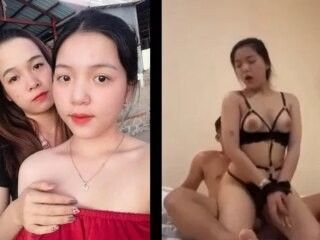 Em gái ngoan lộ clip hóa thần